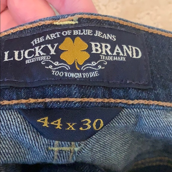 Men’s Big & Tall Lucky Jeans - Picture 3 of 4